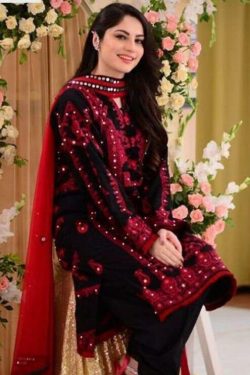 Neelam Munir Lawn Suit With Embroidered Dupatta 2023