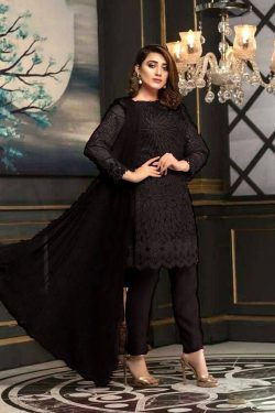 MariaB Embroidered Winter Linen Collections 2022 MB-2621
