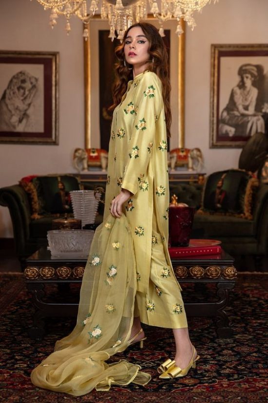 HONEY WAQAR fully embroidered silk with organza dupatta | HONEY WAQAR winter collections 2022