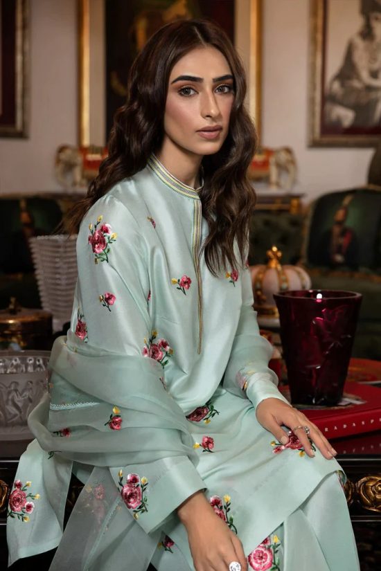 HONEY WAQAR fully embroidered silk with organza dupatta | HONEY WAQAR winter collections 2022