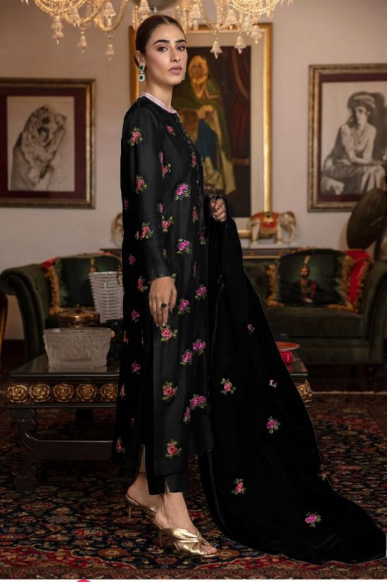 HONEY WAQAR fully embroidered silk with organza dupatta | HONEY WAQAR winter collections 2022
