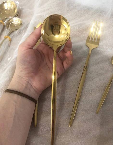 24Pcs Golden Cutlery Set Stainless Steel Knife Fork Spoon Tableware Flatware Set Festival Kitchen Dinnerware Gift