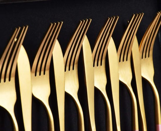 24Pcs Golden Cutlery Set Stainless Steel Knife Fork Spoon Tableware Flatware Set Festival Kitchen Dinnerware Gift