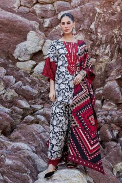 Zainab Chottani New Lawn Collection 2024