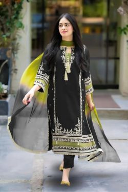 Omal By Komal Summer Lawn Collection 2025