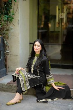 Omal By Komal Summer Lawn Collection 2025